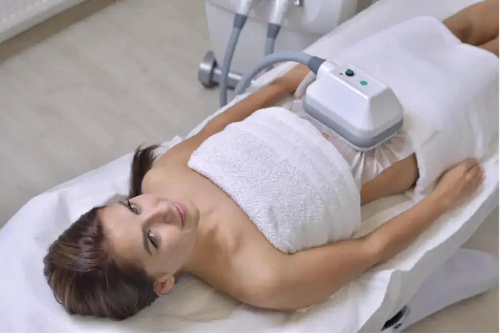 Quel age pour une cryolipolyse